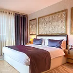 Hotel International & Conference Center Tirana