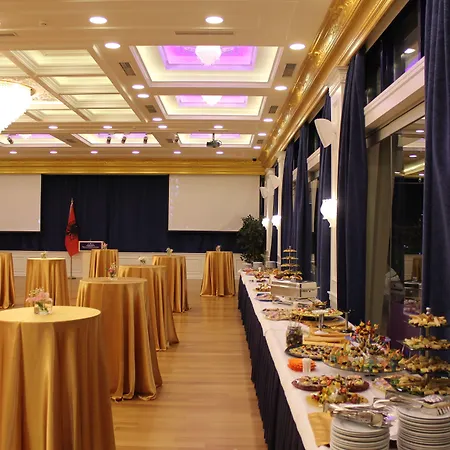 Hotell International & Conference Center 4*