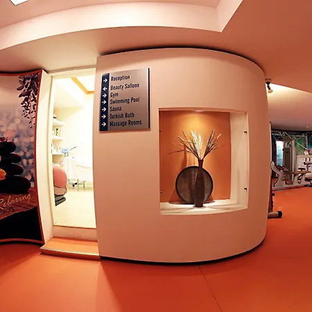 International & Conference Center 4* Tirana