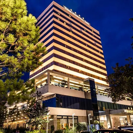Hotell International & Conference Center Tirana