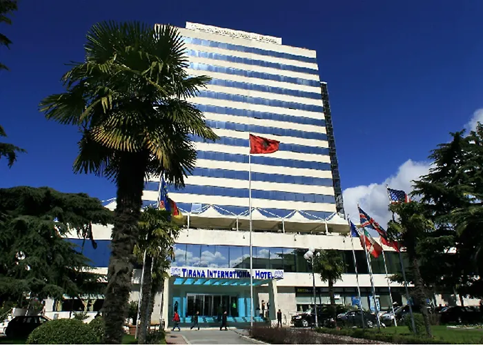 地拉那国际酒店及会议中心 地拉那