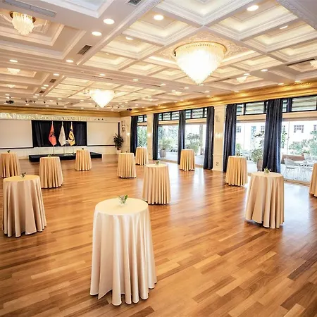 International & Conference Center Hotel Tirana