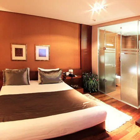 International & Conference Center 4* Tirana