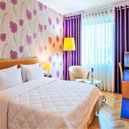 International & Conference Center Hotel 4*