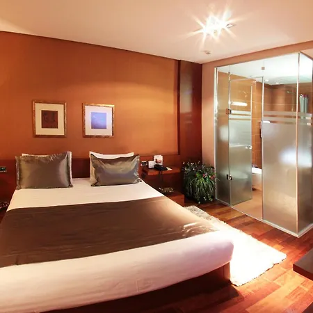 Hotel International & Conference Center 4*