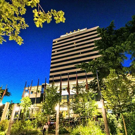 International & Conference Center Hotel