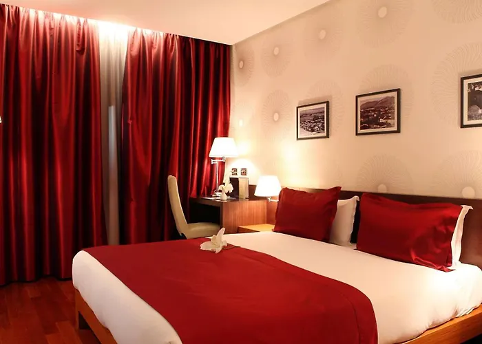 International & Conference Center Hotel