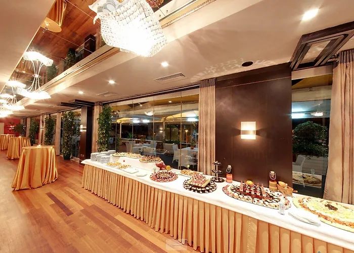 International & Conference Center Hotel Tirana