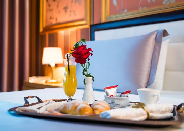 International & Conference Center Hotell 4*