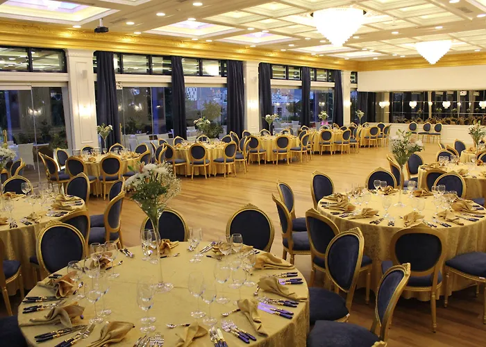 Otel International & Conference Center Tiran