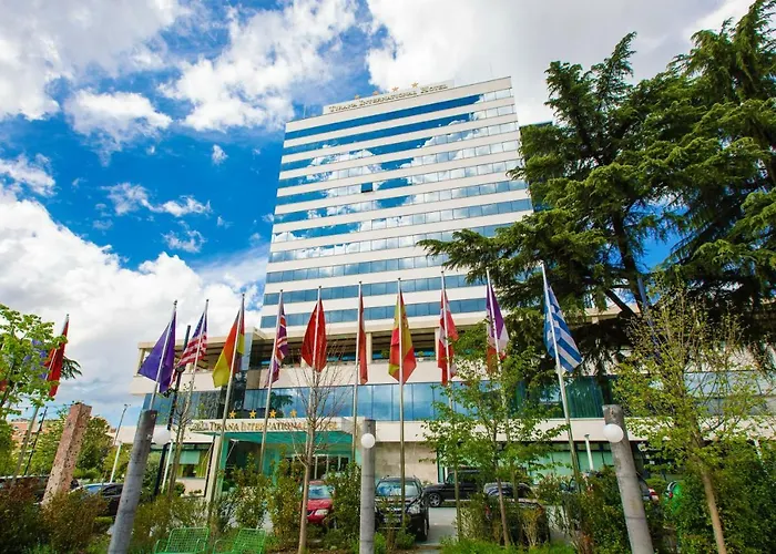 International & Conference Center Hotell 4*